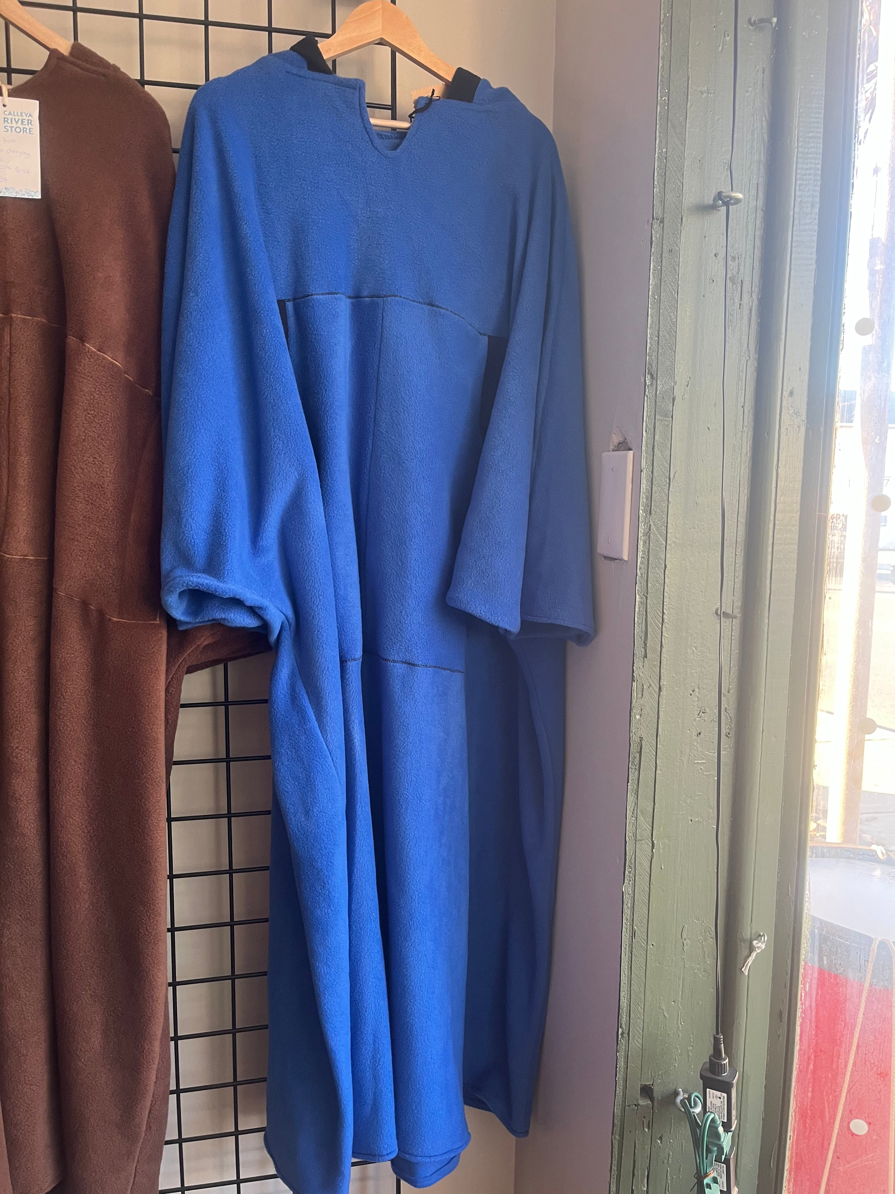 Taradise River Changing Robe