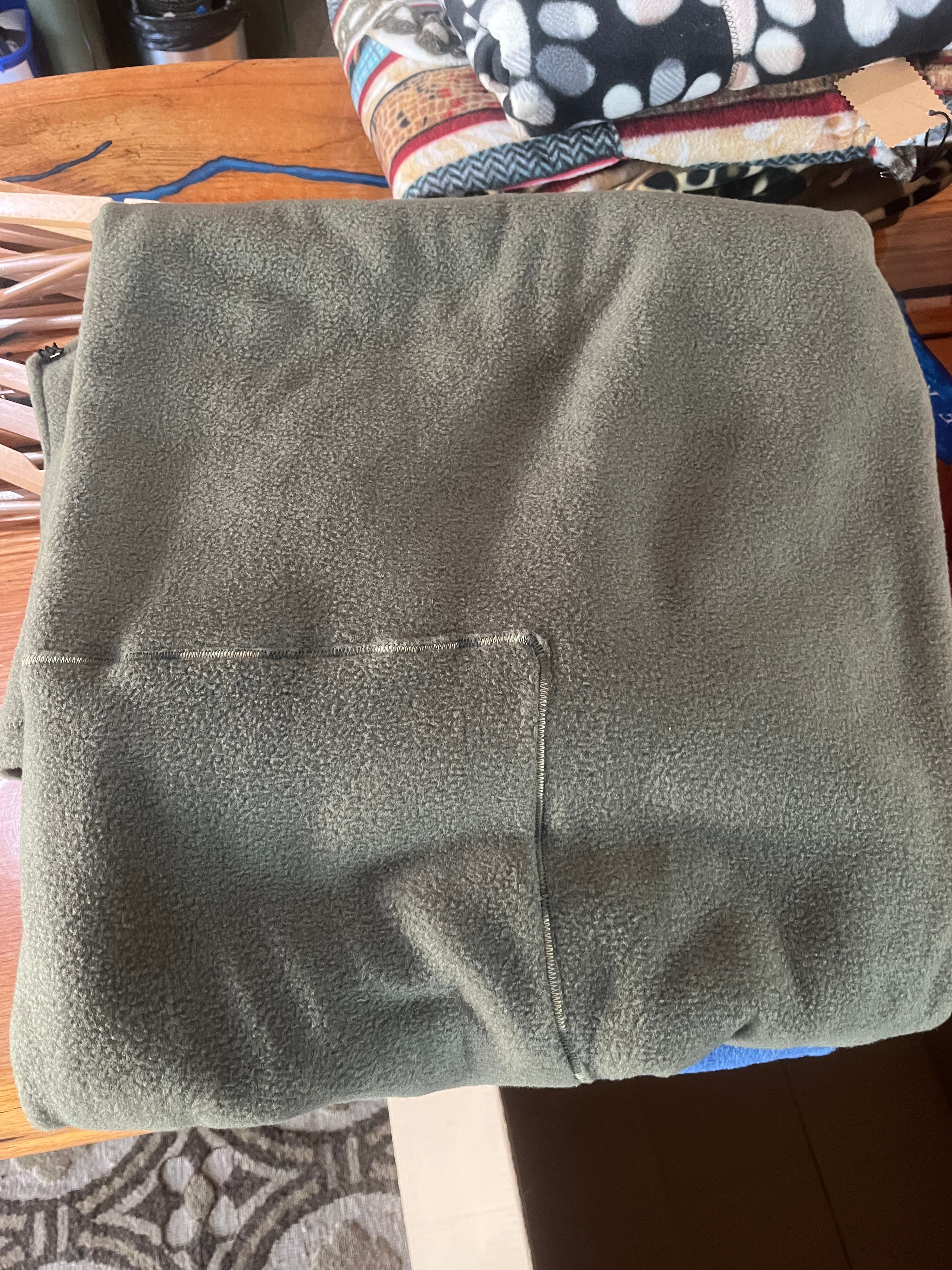 Taradise River Changing Robe