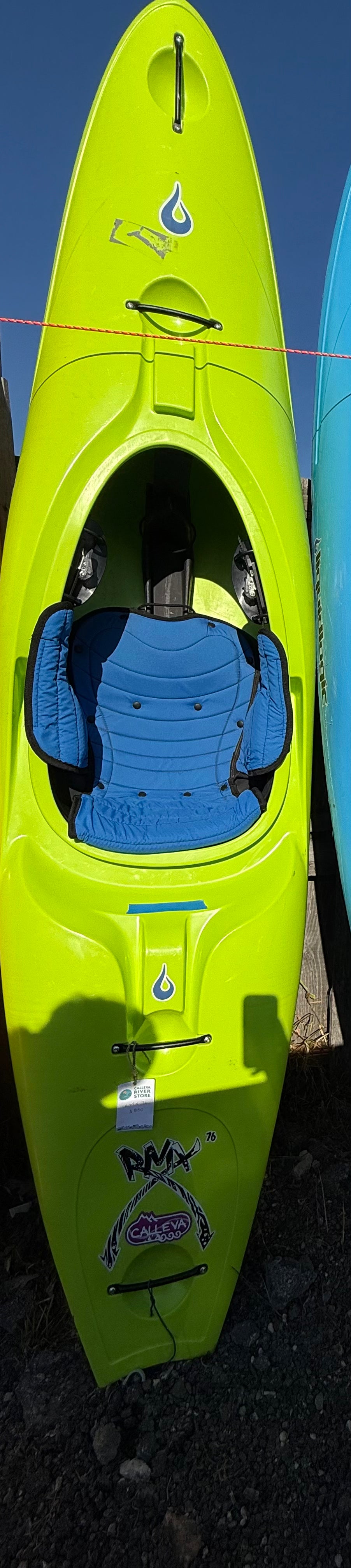 Used kayak RMX Liquid Logic